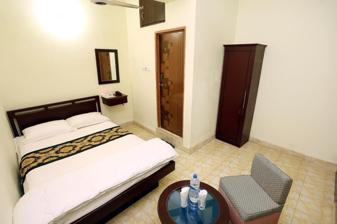 The Grand Hotel Bd Sylhet Esterno foto